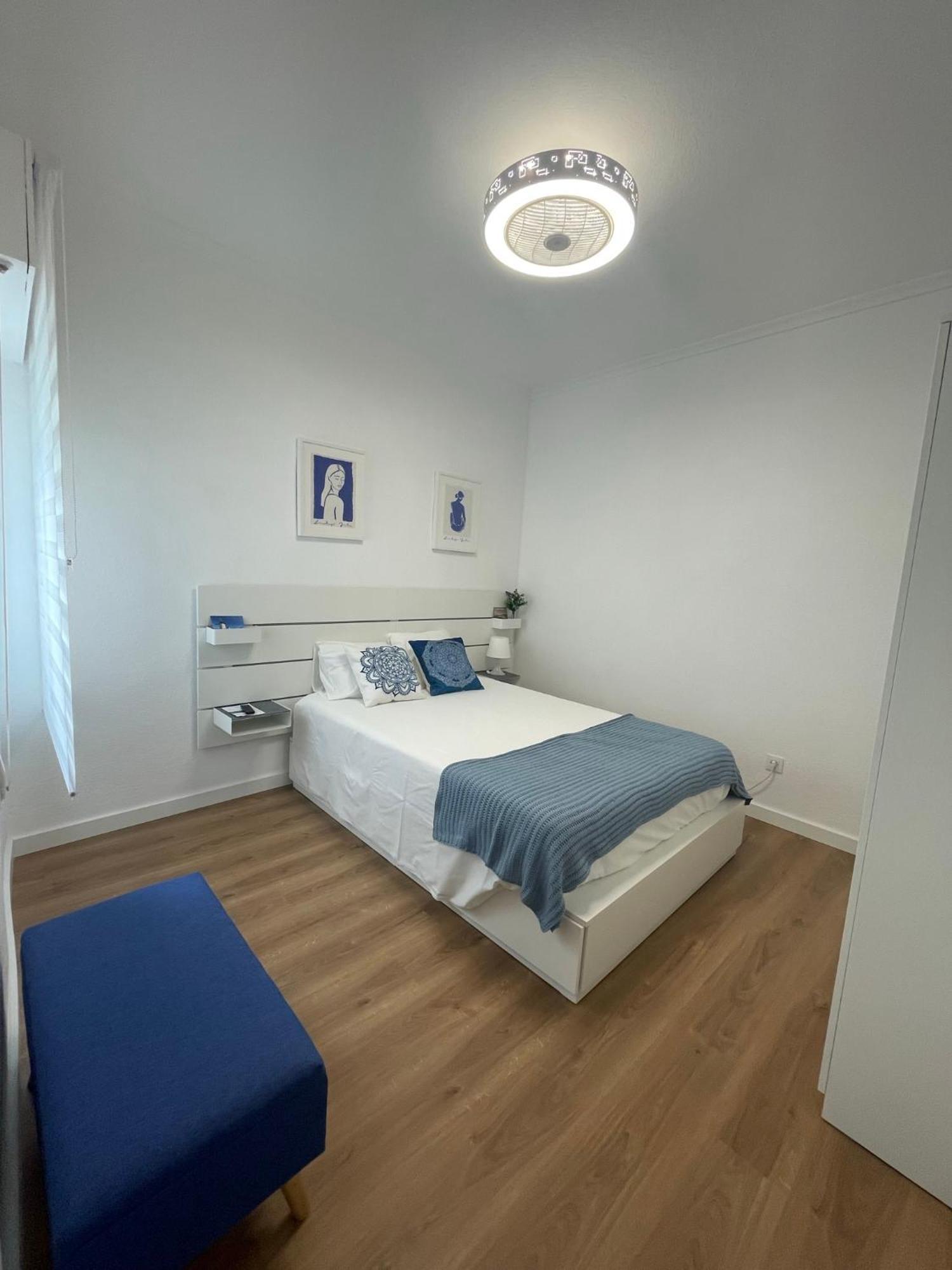 Apartamento Blanco Y Anil Plaza Valdepeñas Exterior foto