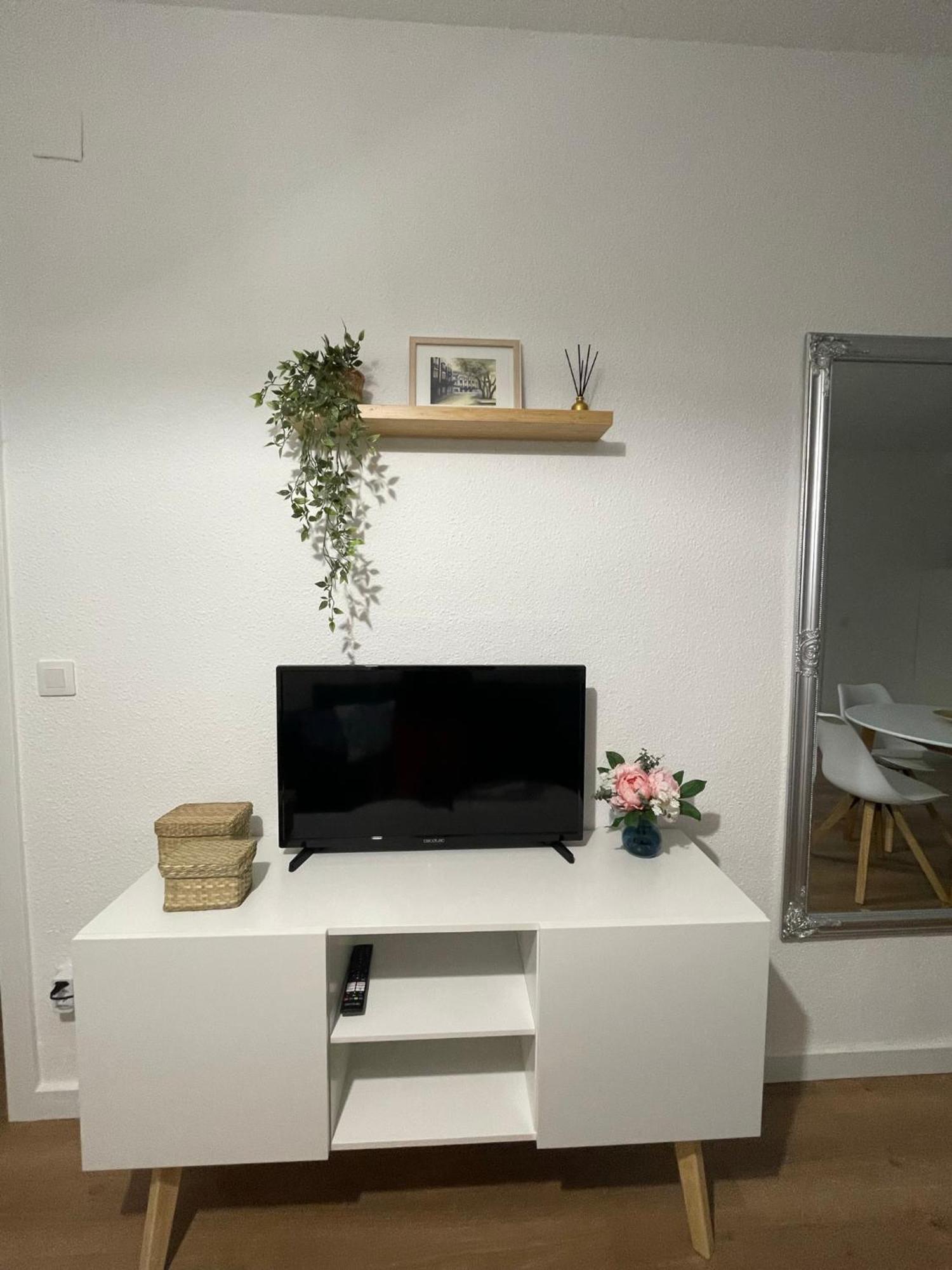 Apartamento Blanco Y Anil Plaza Valdepeñas Exterior foto
