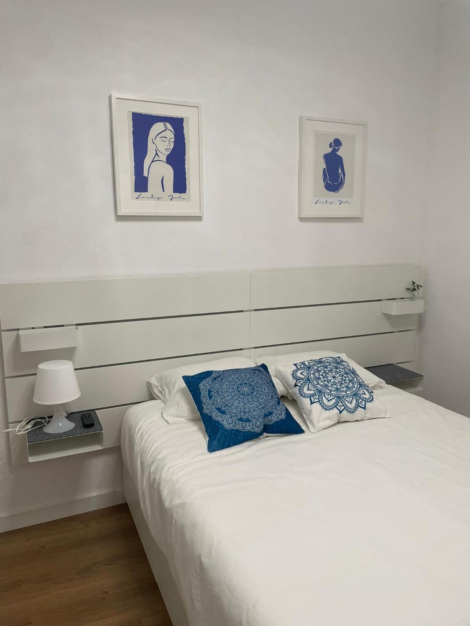 Apartamento Blanco Y Anil Plaza Valdepeñas Exterior foto