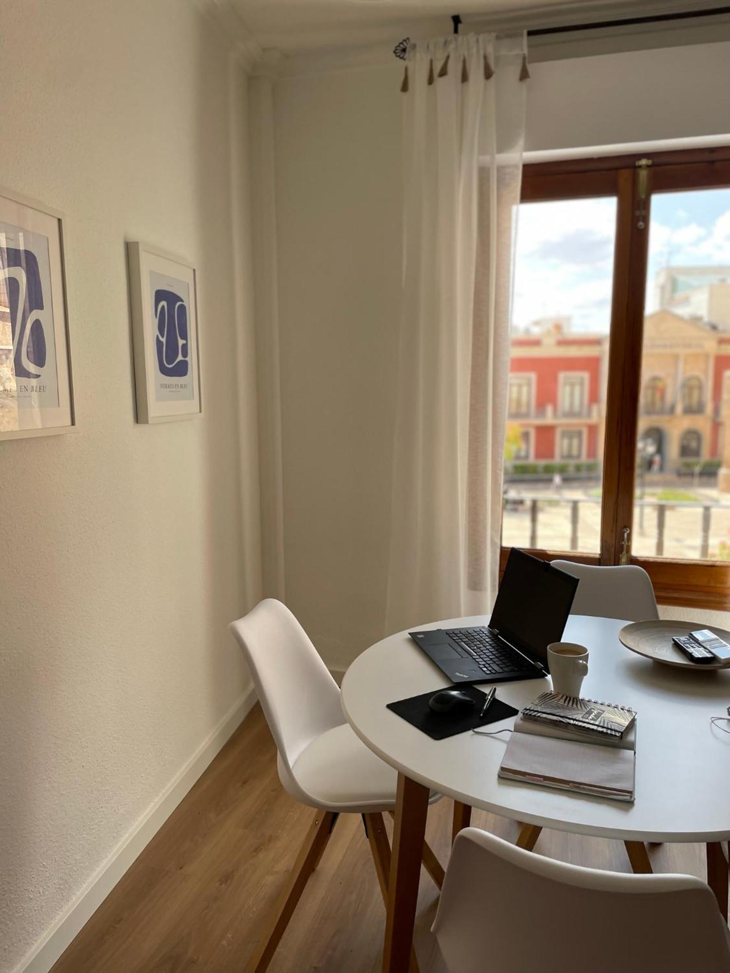 Apartamento Blanco Y Anil Plaza Valdepeñas Exterior foto