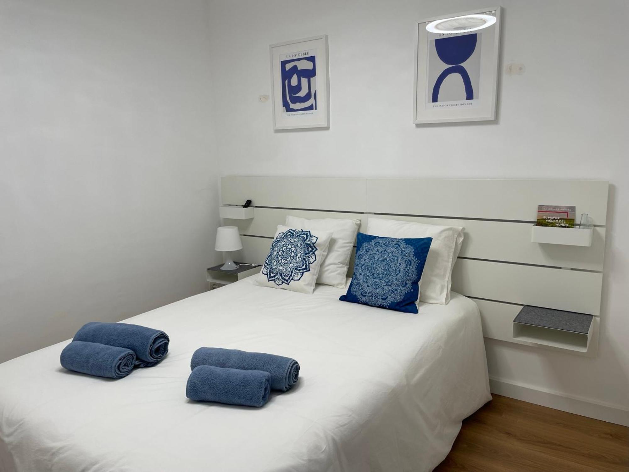Apartamento Blanco Y Anil Plaza Valdepeñas Exterior foto
