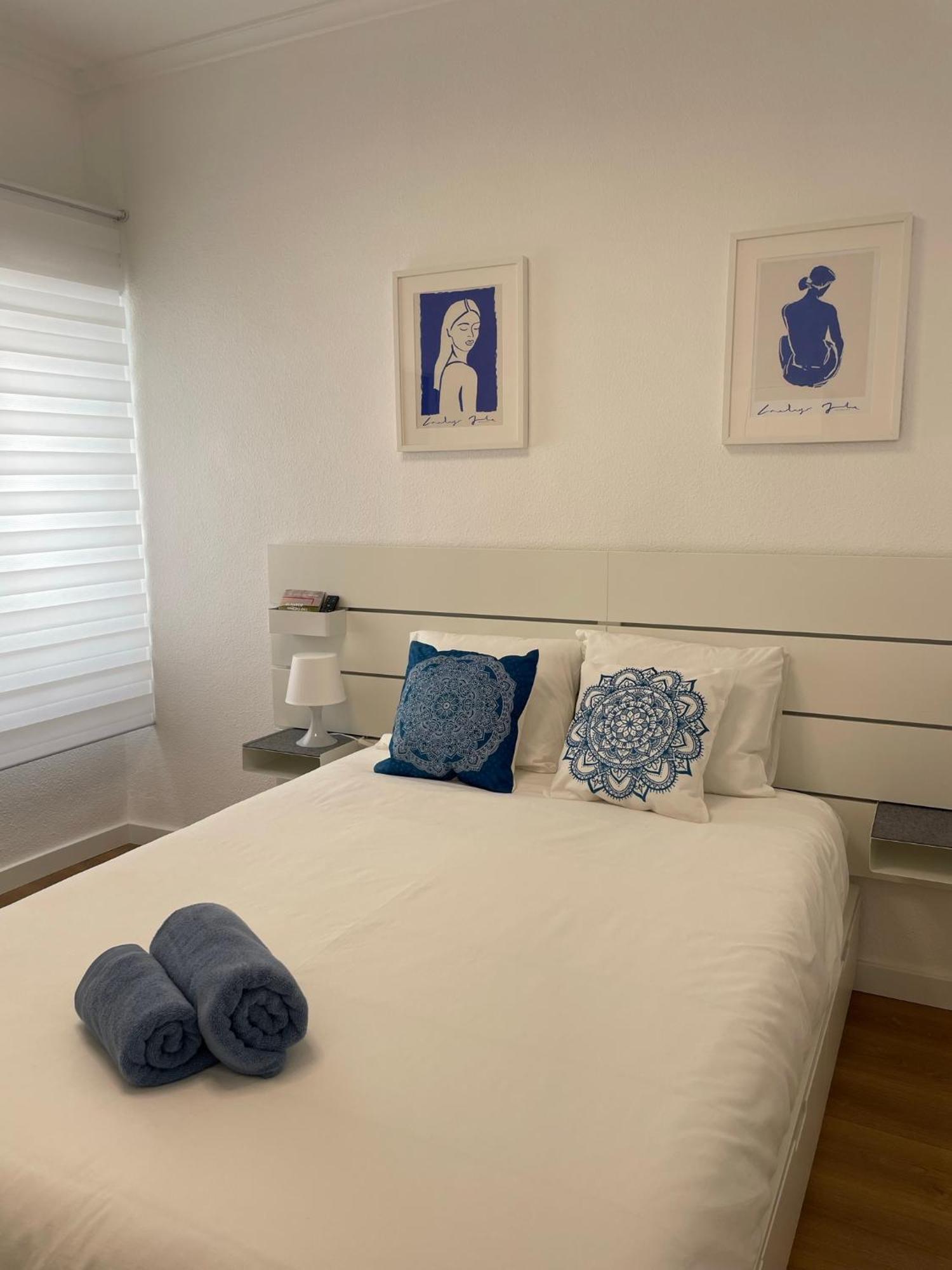 Apartamento Blanco Y Anil Plaza Valdepeñas Exterior foto